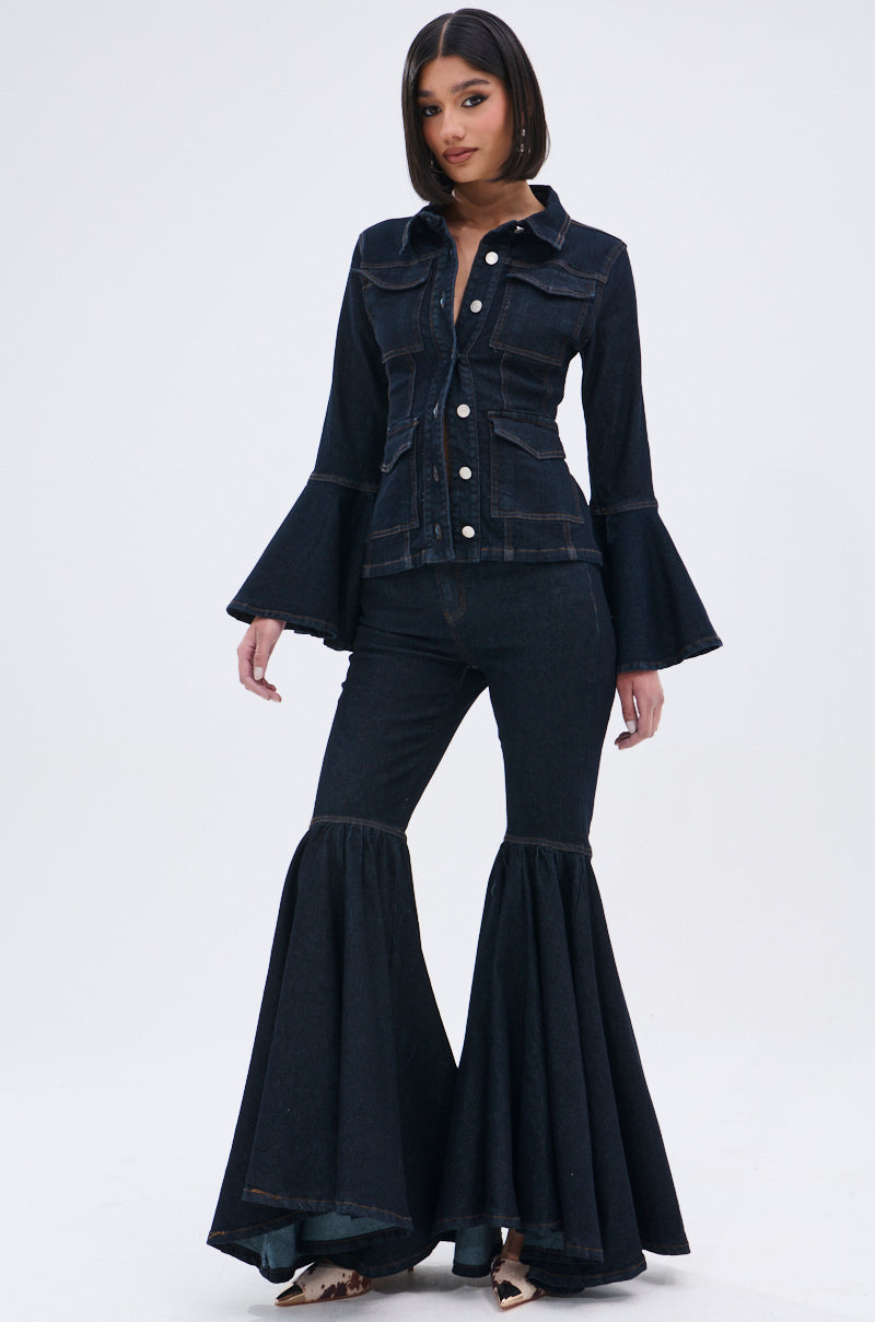 LIVIN' EXTRA FLARE SLEEVE DENIM BUTTON DOWN