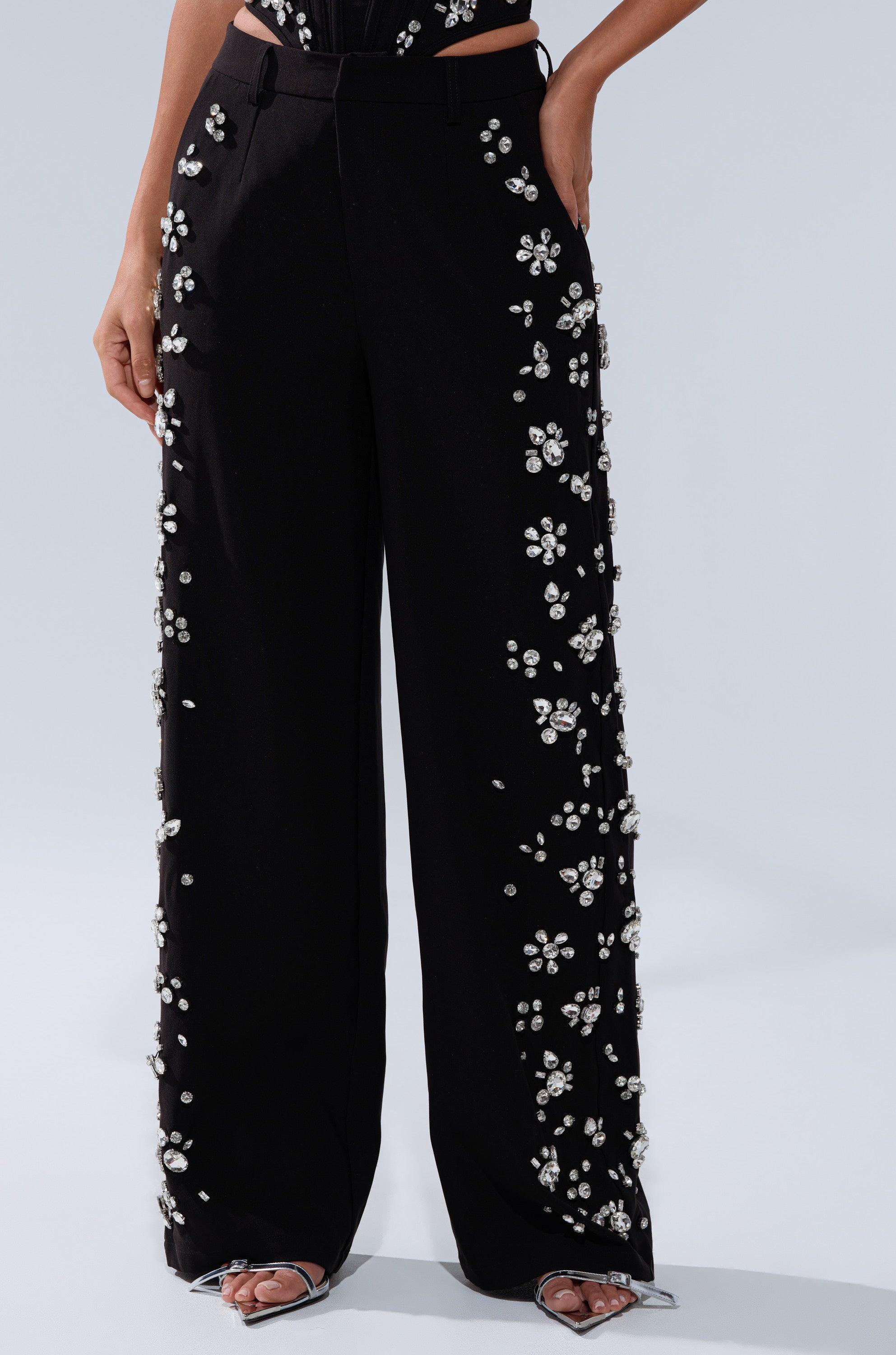 FEELING RICH TROUSER WITH RHINESTONE
