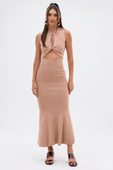 NOT TOO CASUAL KNIT MAXI DRESS IN BEIGE