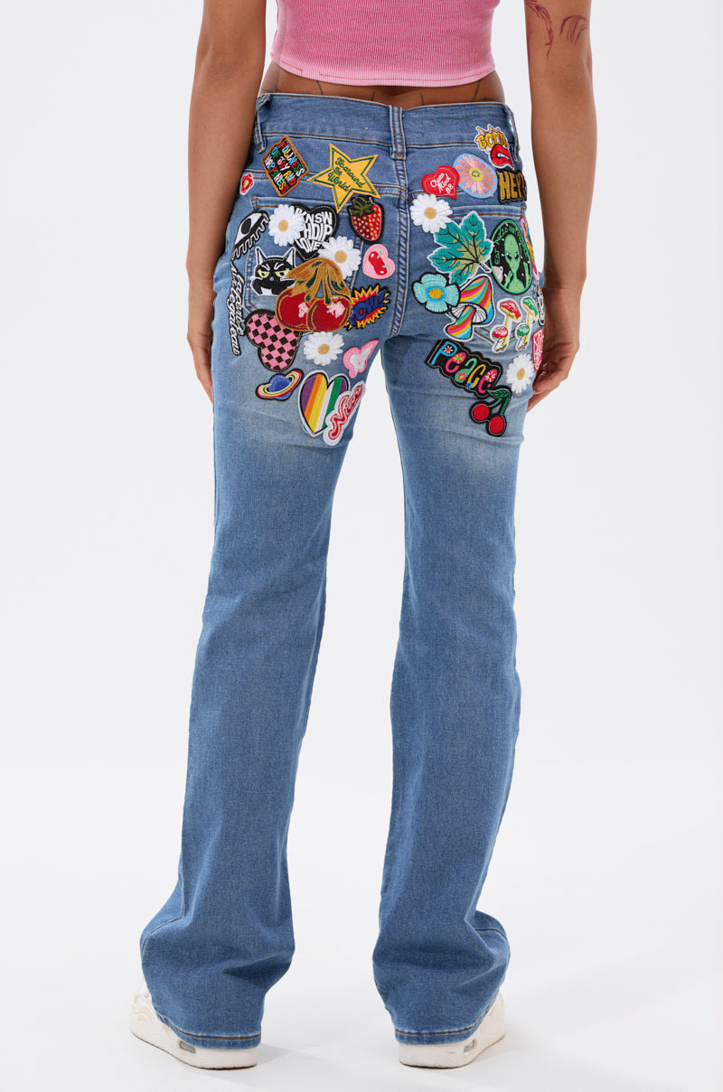PATCH ME IF YOU CAN POCKET DETAIL JEANS
