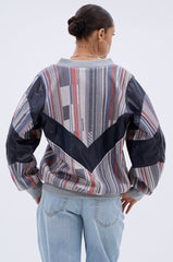 INTO THE WILD DEEP V SWEATSHIRT