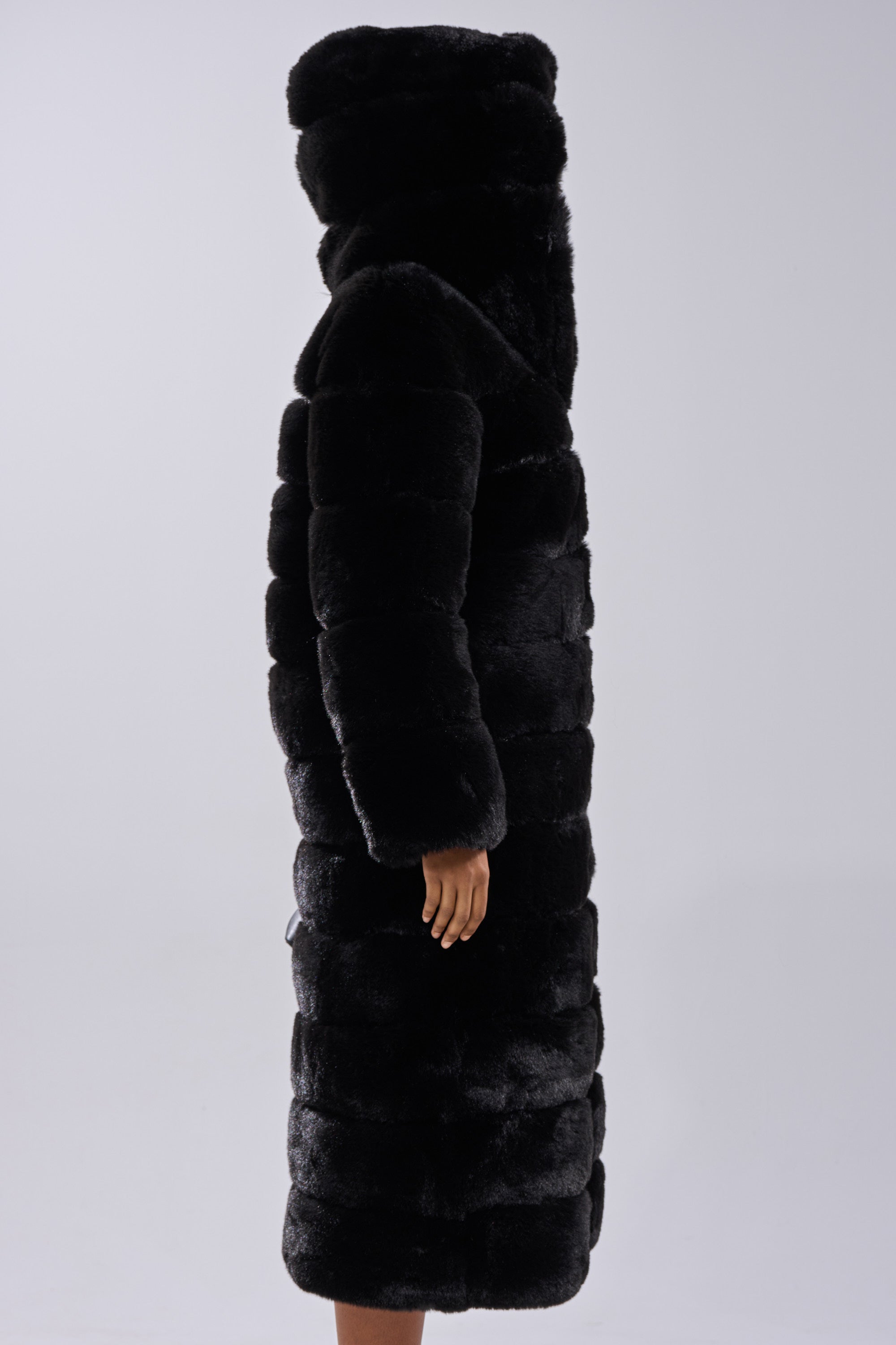 FAUX FUR PANEL HOODED TRENCH IN BLACK
