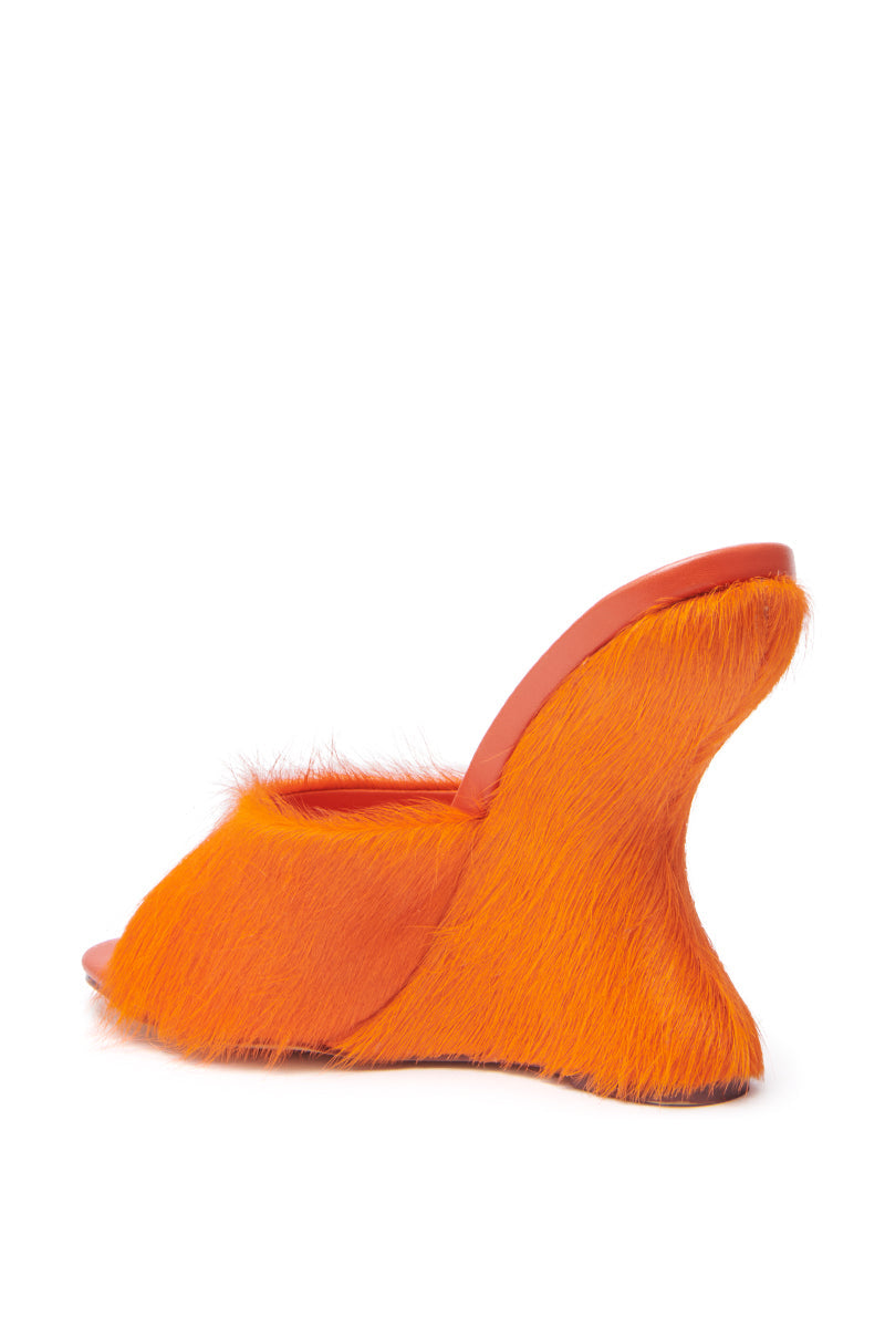 AZALEA WANG VASA ORANGE FURRY WEDGE SANDAL