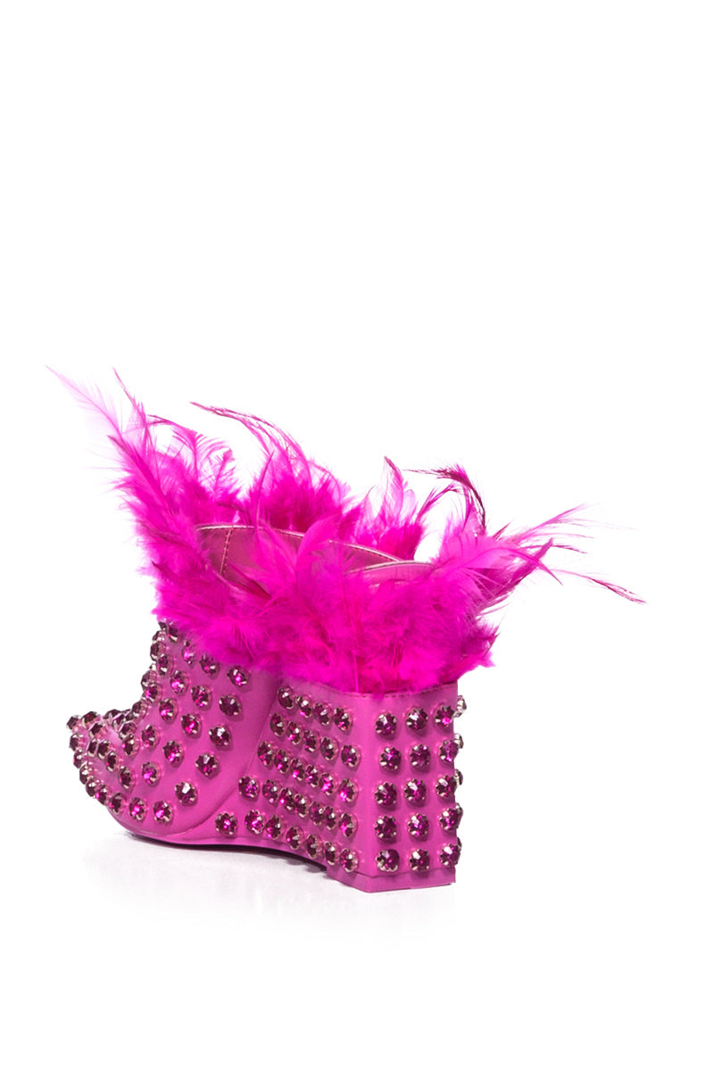 AZALEA WANG LAVINA FUCHSIA EMBELLISHED PUMP