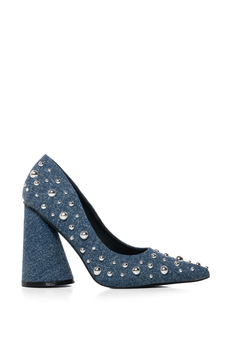 AZALEA WANG POSY DENIM EMBELLISHED PUMP