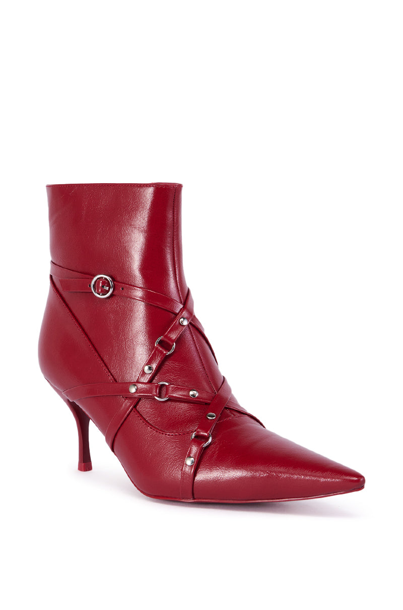 AZALEA WANG PURNIMA RED BOOTIE