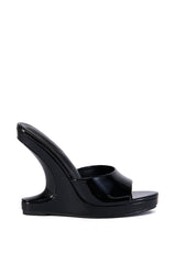 AZALEA WANG SHLOMO BLACK ABSTRACT WEDGE HEEL SANDAL