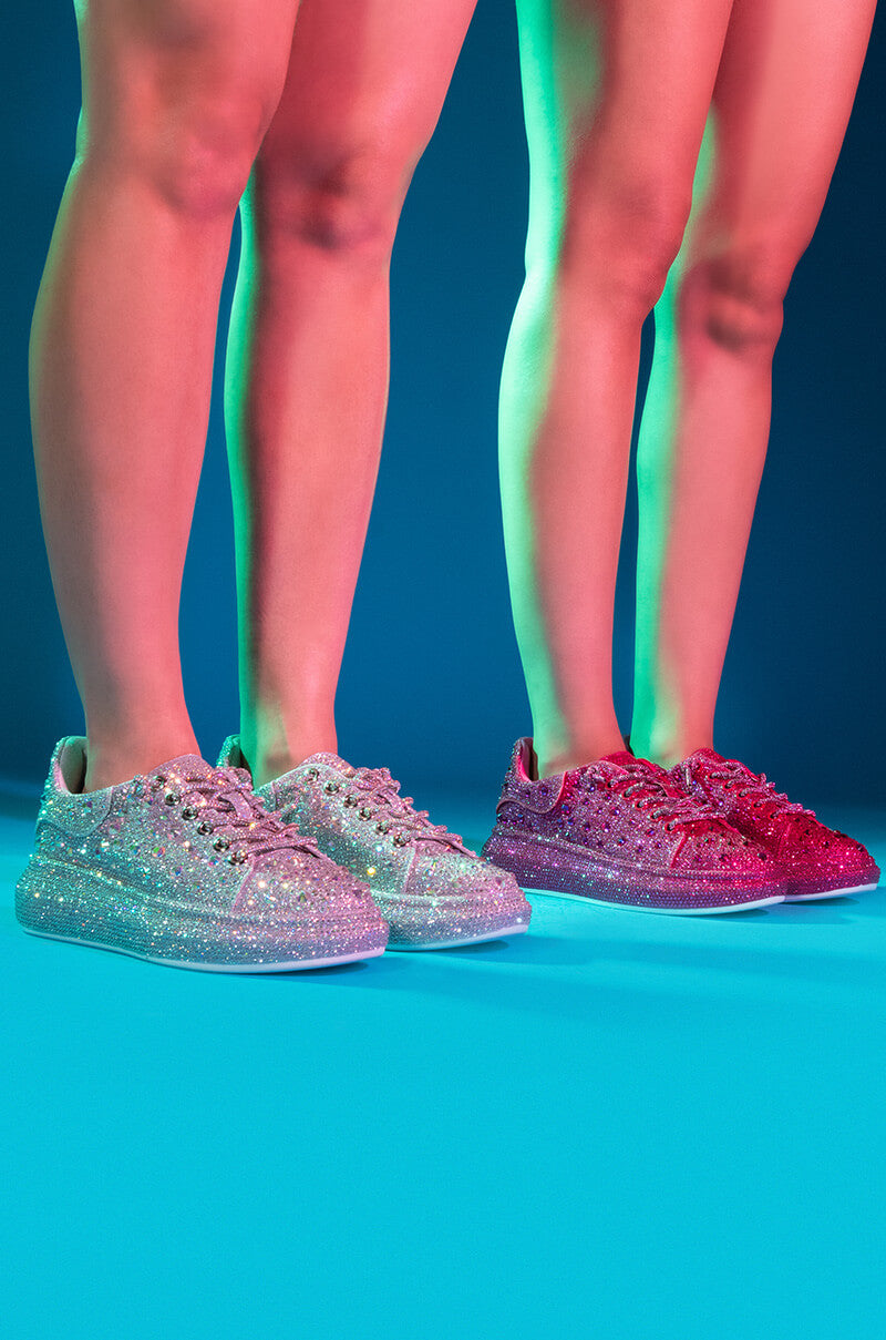AZALEA WANG STOP AND STARE FLAT SNEAKER IN SILVER
