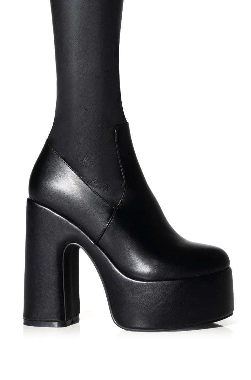AZALEA WANG SUTTON PU CHUNKY BOOT IN BLACK