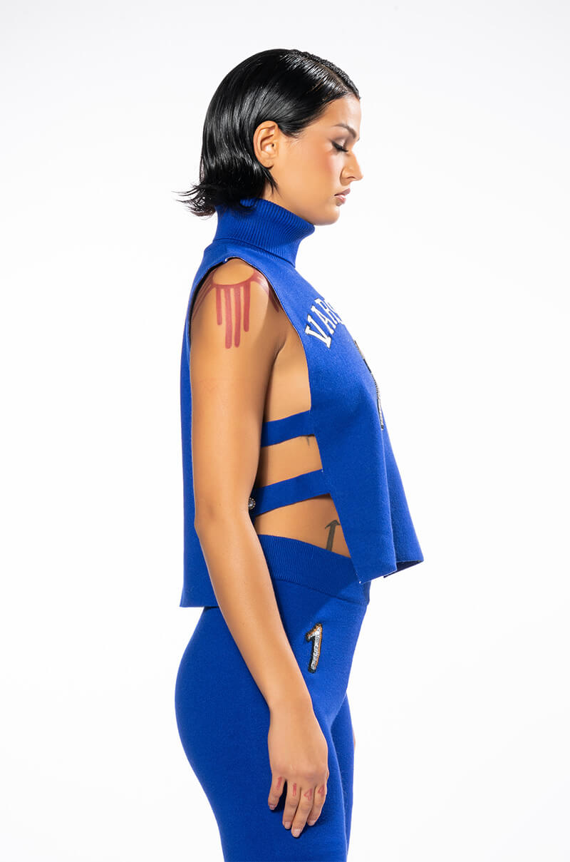 COLLEGIATE VARSITY BLUES SLEEVELESS TURTLENECK SWEATER
