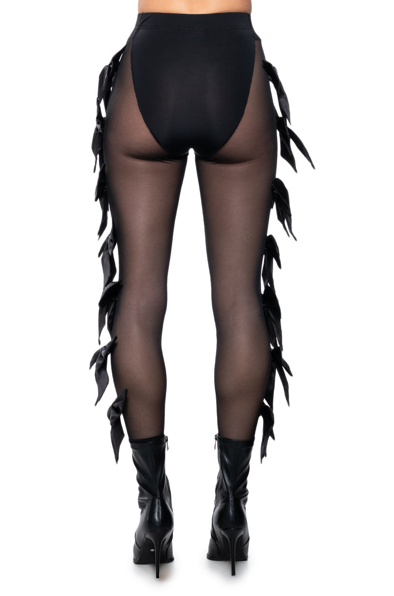 FEELING CUTE BOW LEGGING