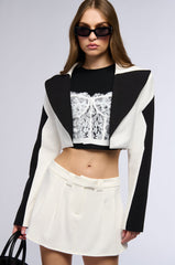 INEZ CROPPED BLAZER
