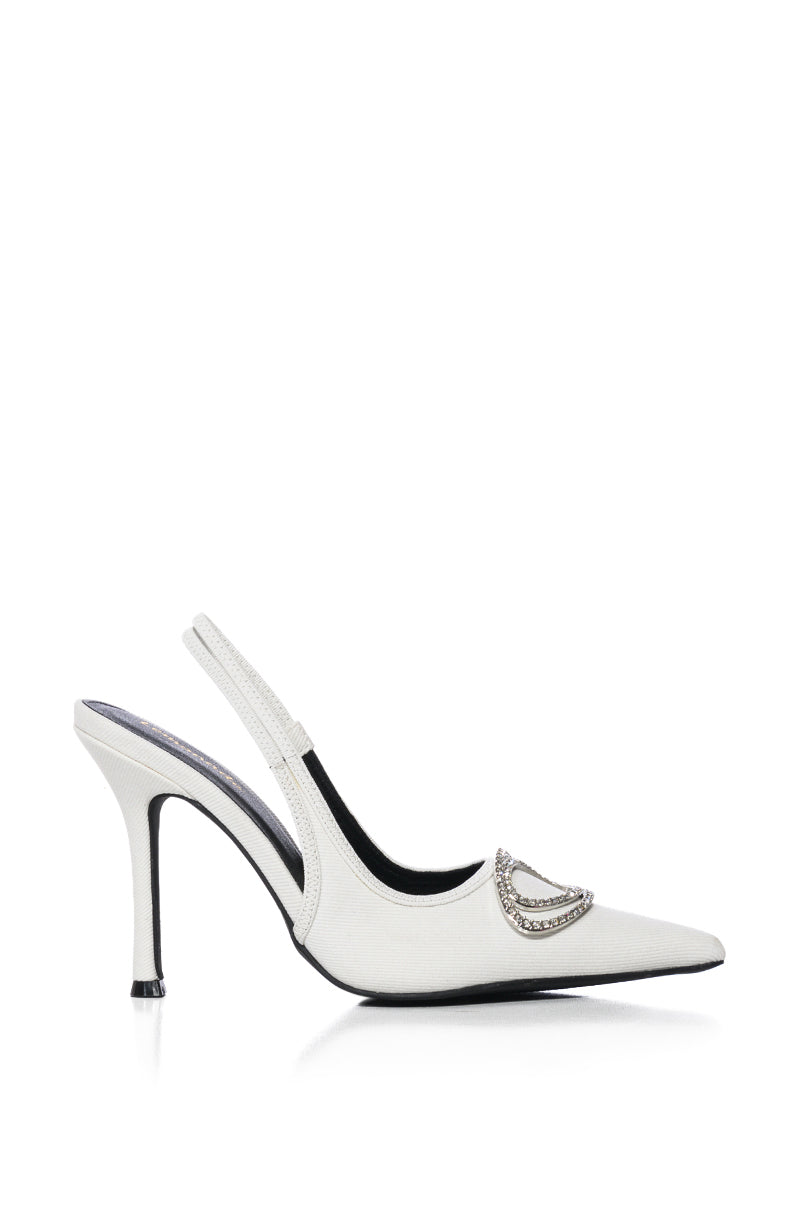 INTERLOCKING WHITE SLING BACK STILETTO