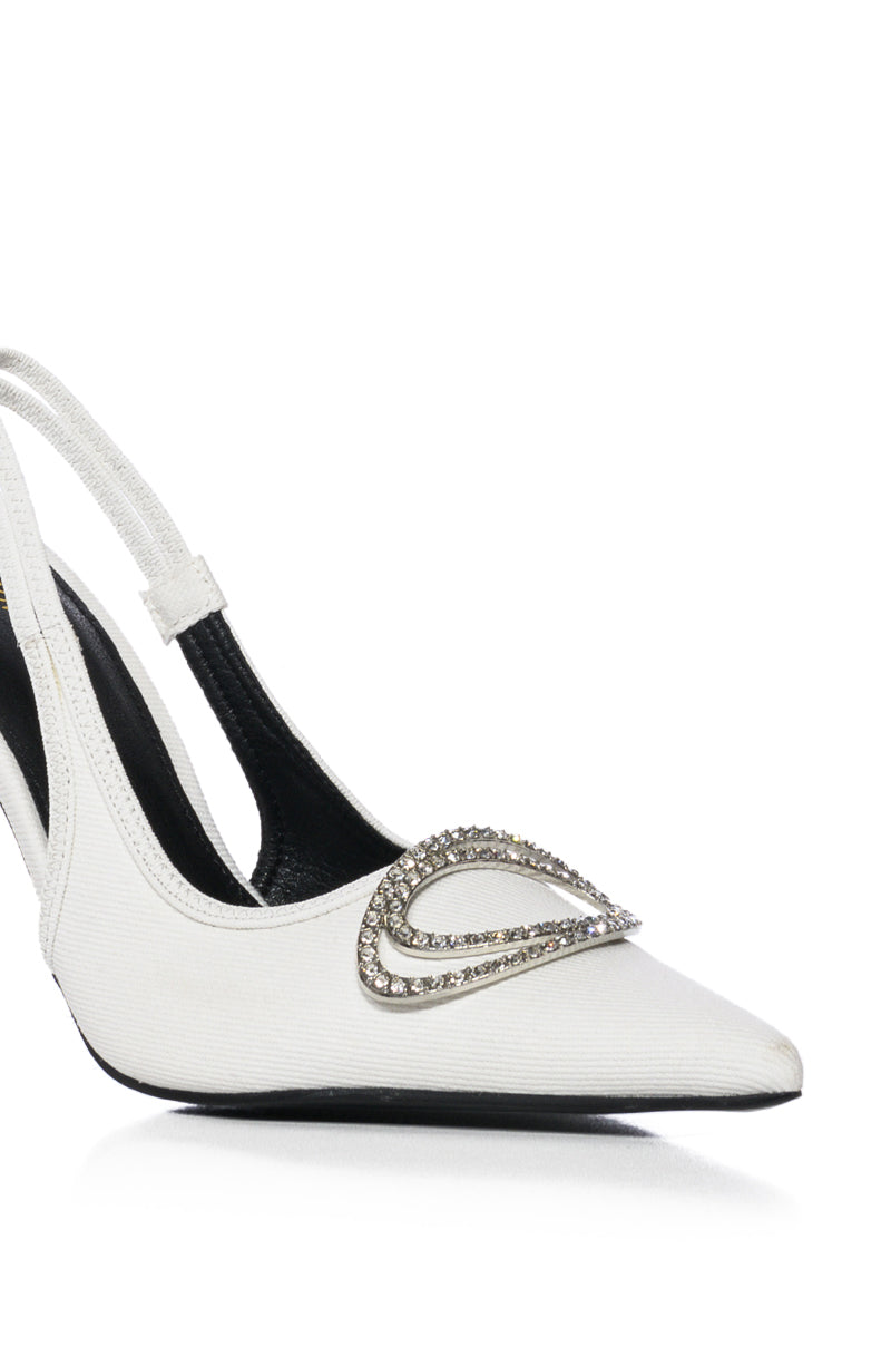 INTERLOCKING WHITE SLING BACK STILETTO