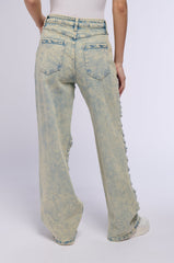 OVER IT DISTRESSED HIGH RISE JEANS