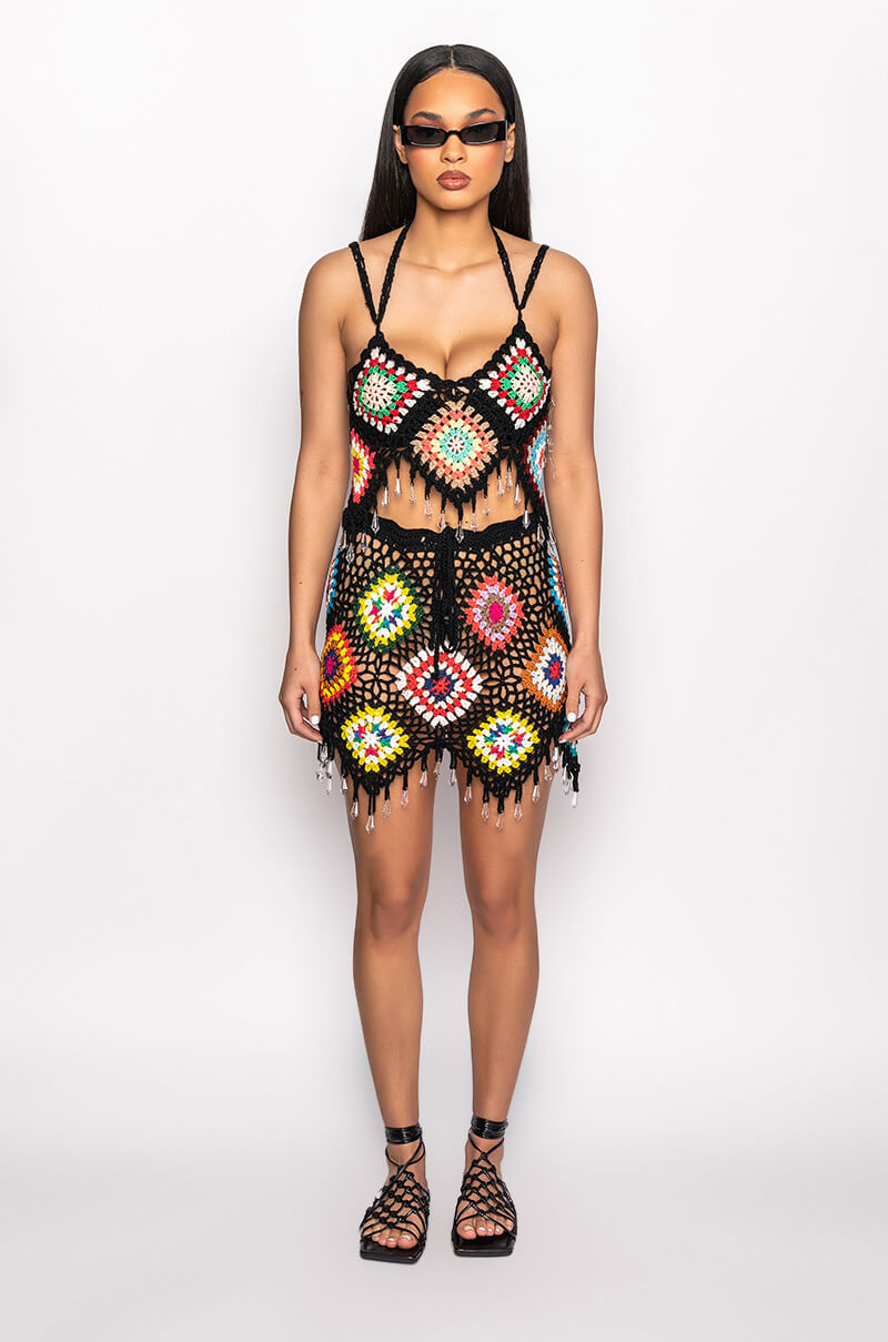 PACK YOUR BAGS RHINESTONE TRIM CROCHET SHORTS